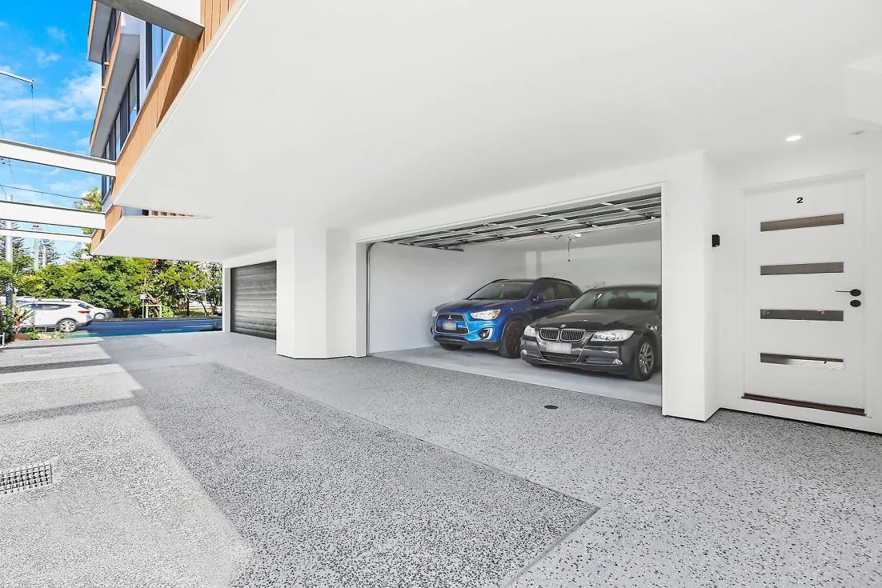 New 3Br Burleigh Beach Townhome With Private Rooftop! Gold Coast Austrálie